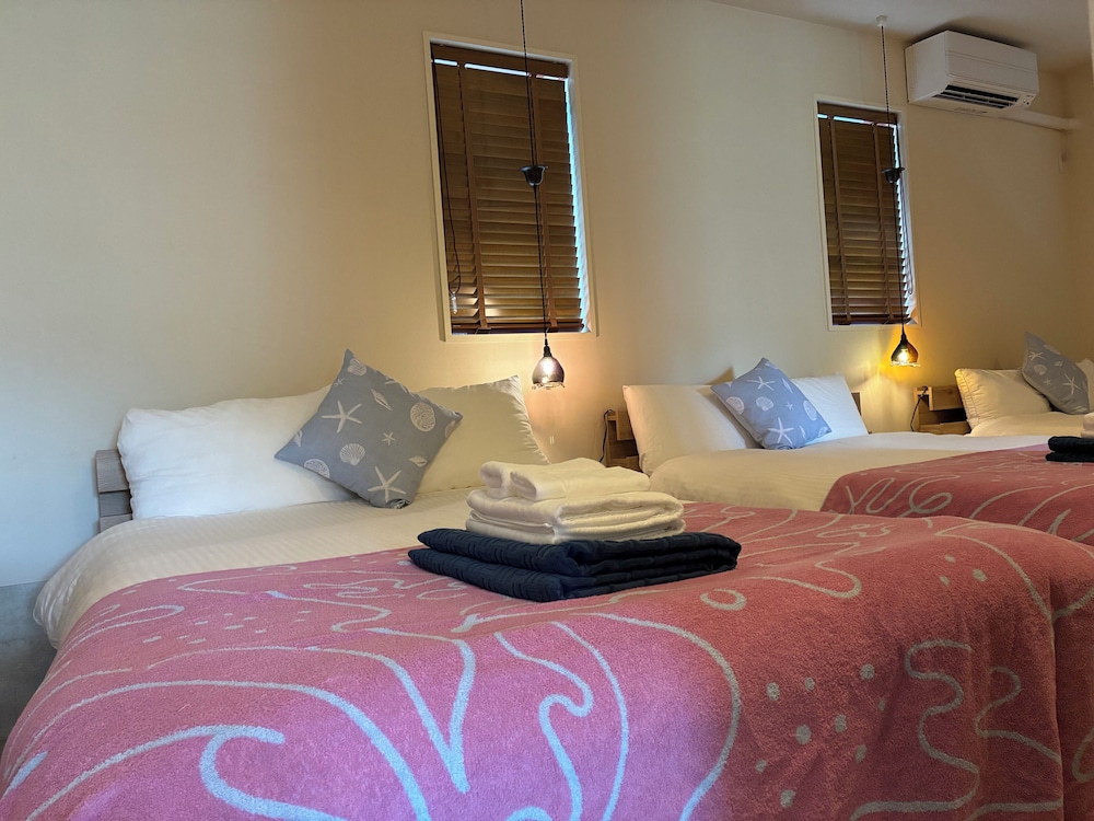 ファミリー コンドミニアム 禁煙 バルコニー 客室2 | 瀬名波ハウス B