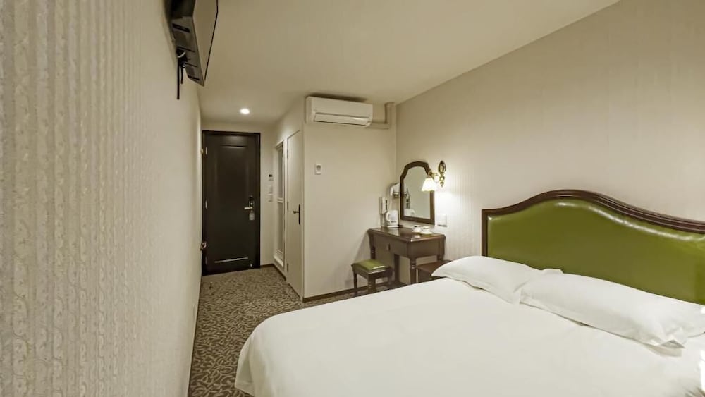 ダブルルーム シティビュー 客室3 | 大同 Garden Hotel Osaka