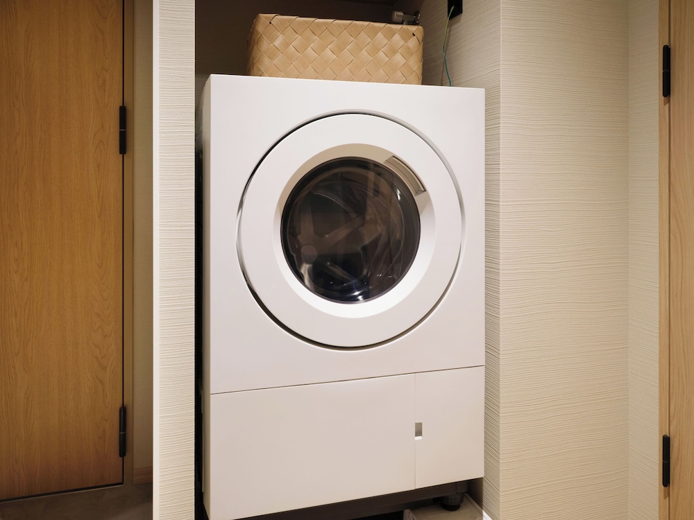 KAZE 風 - Wind 和モダン (禁煙) 客室6 | TABI 上野