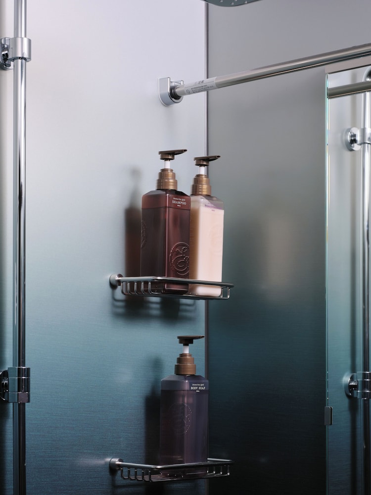 TSUKI 月 - Moon 和モダン (禁煙) バスルーム1 | TABI 上野