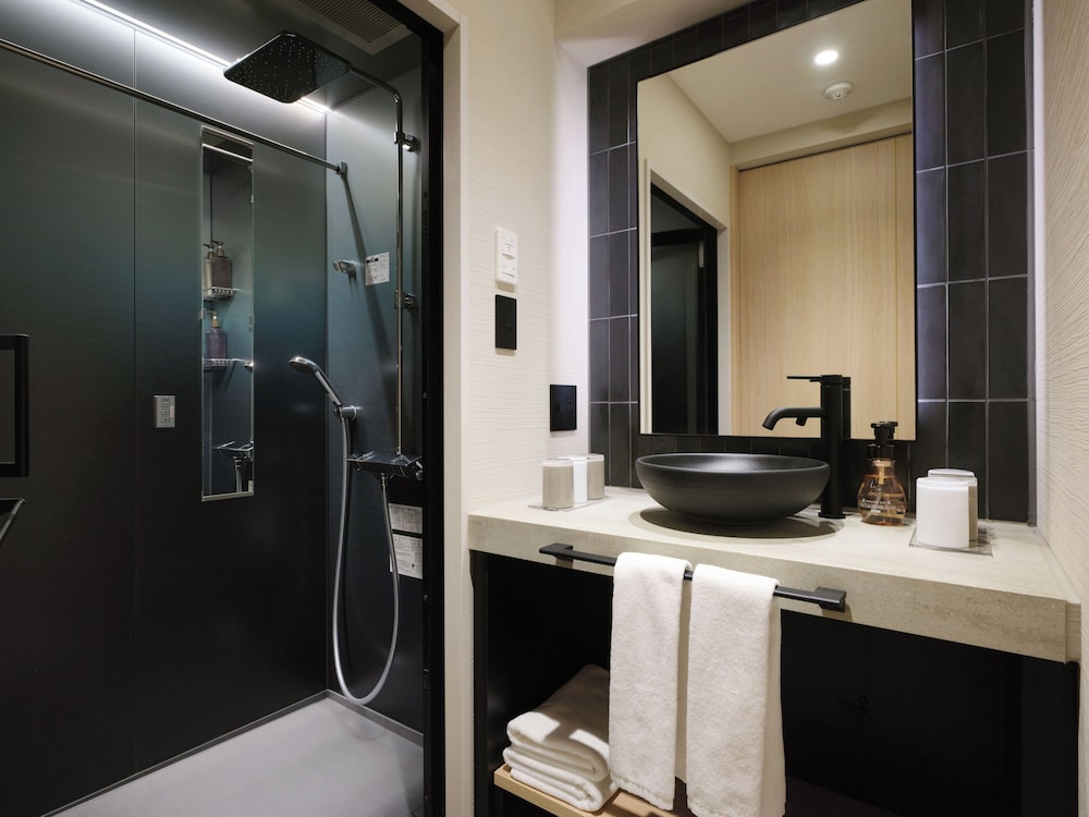 KAZE 風 - Wind 和モダン (禁煙) バスルーム0 | TABI 上野