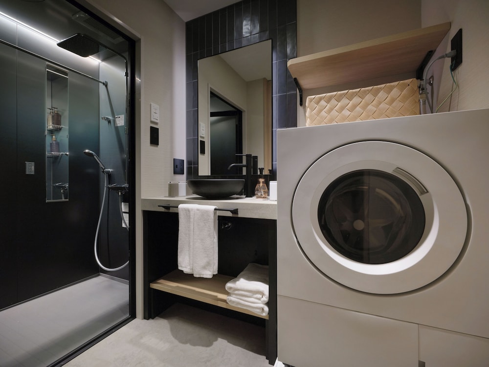 TSUKI 月 - Moon 和モダン (禁煙) バスルーム0 | TABI 上野