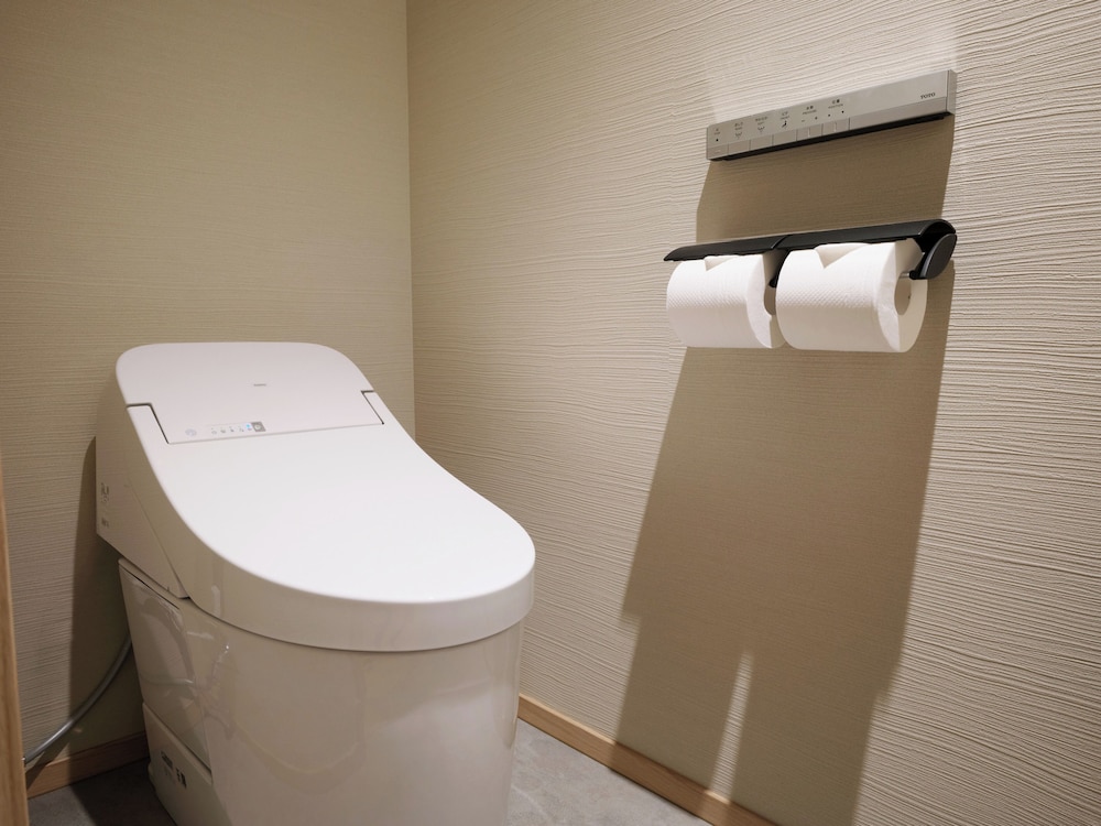 KAZE 風 - Wind 和モダン (禁煙) 客室4 | TABI 上野