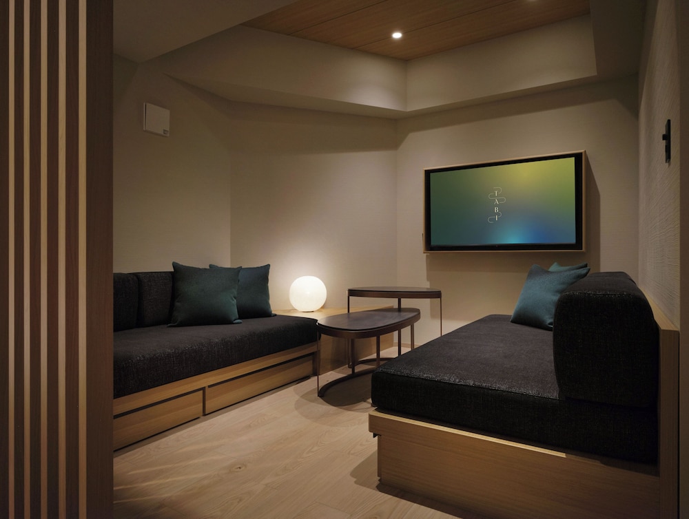 TSUKI 月 - Moon 和モダン (禁煙) 客室3 | TABI 上野