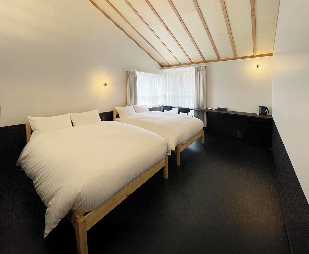 ツインルーム ガーデンビュー | ラピス城ヶ崎 B&B