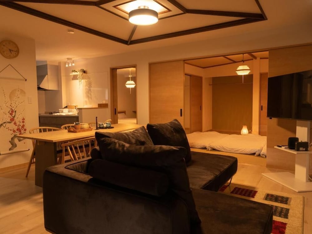 ヴィラ 禁煙 マウンテンビュー 内装1 | かんたろうもねたろうの母屋