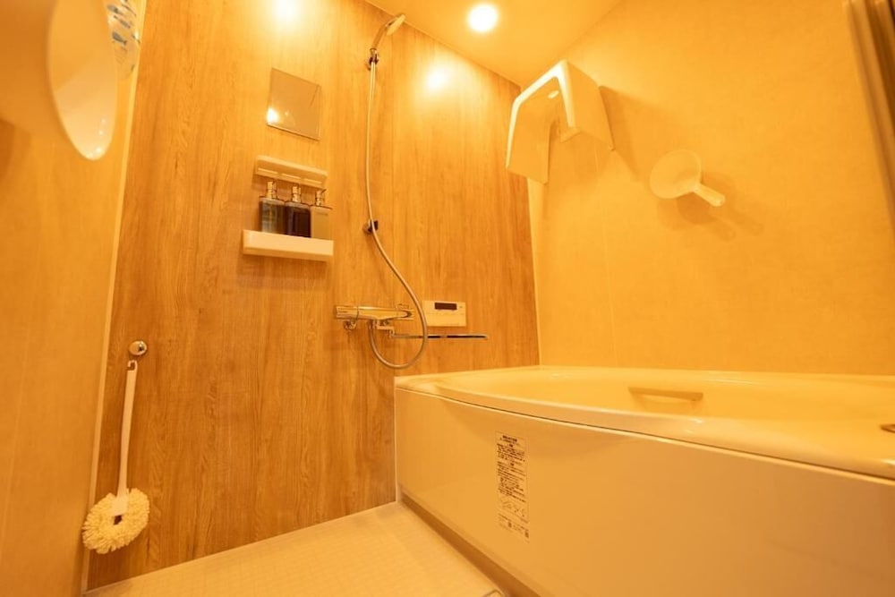 ヴィラ 禁煙 マウンテンビュー バスルーム2 | かんたろうもねたろうの母屋