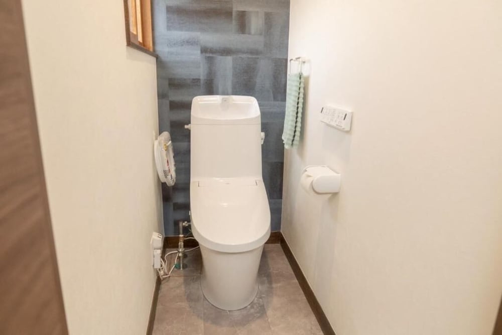 ヴィラ バスルーム1 | かんたろうもねたろうの円宿