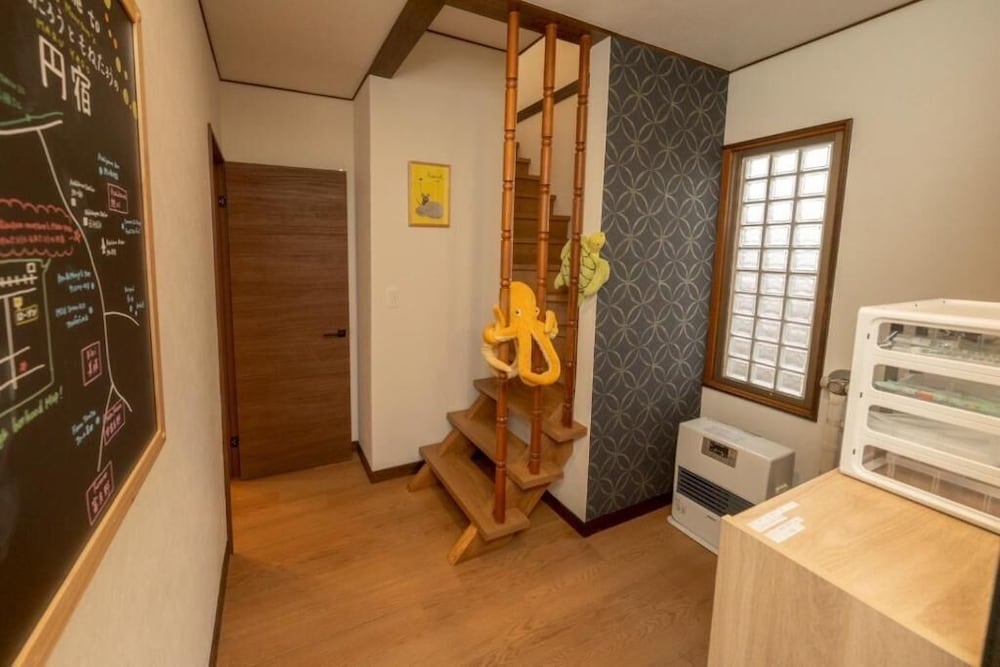 ヴィラ 内装2 | かんたろうもねたろうの円宿