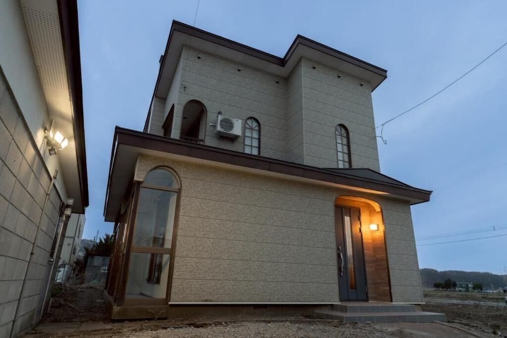 外観の詳細1 | かんたろうもねたろうの円宿