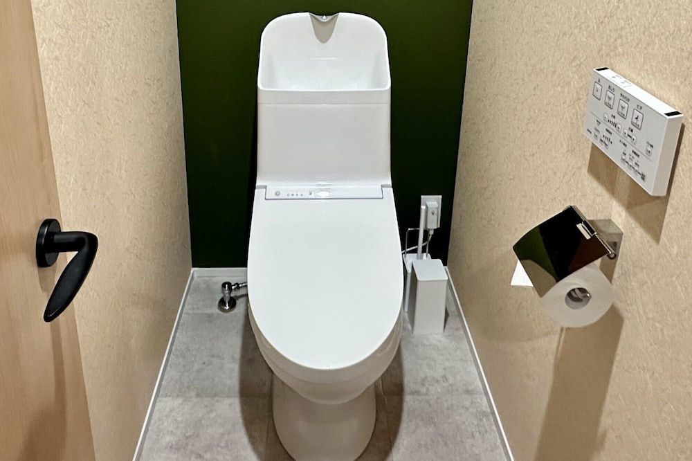 KF-1(最大5名) : 軽食&ビール(人数分)無料/駐車場有/禁煙 バスルーム2 | Solana Smart INN 富士河口湖