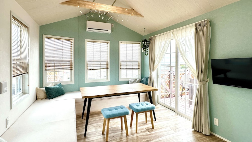 イリス(最大5名)：焚火＆BBQグリル完備 禁煙 客室1 | Solana 木更津