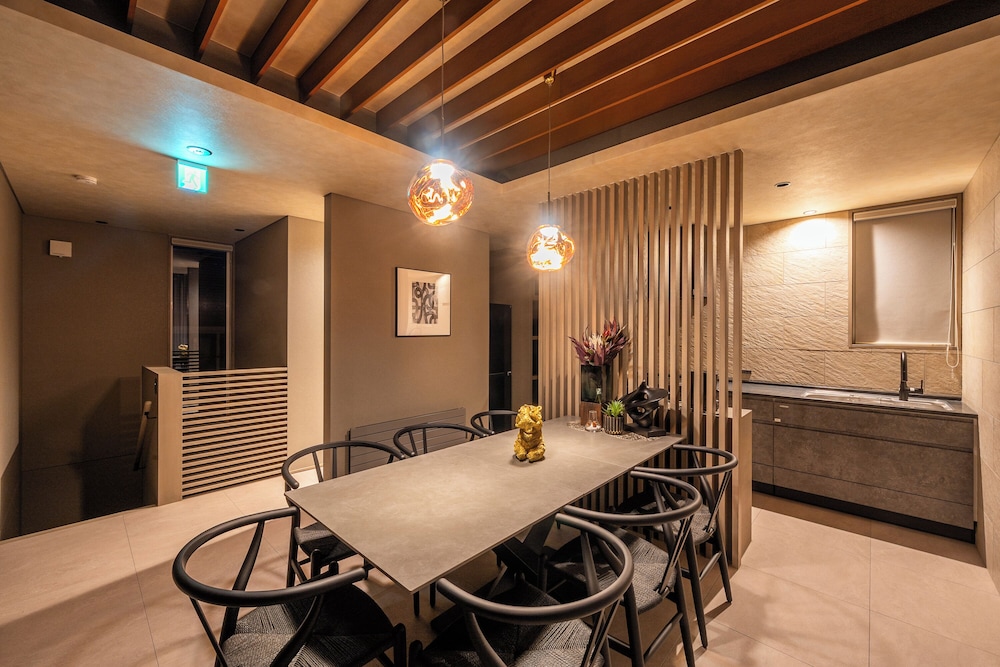 アパートメント レストラン14 | FURANO ECLAT