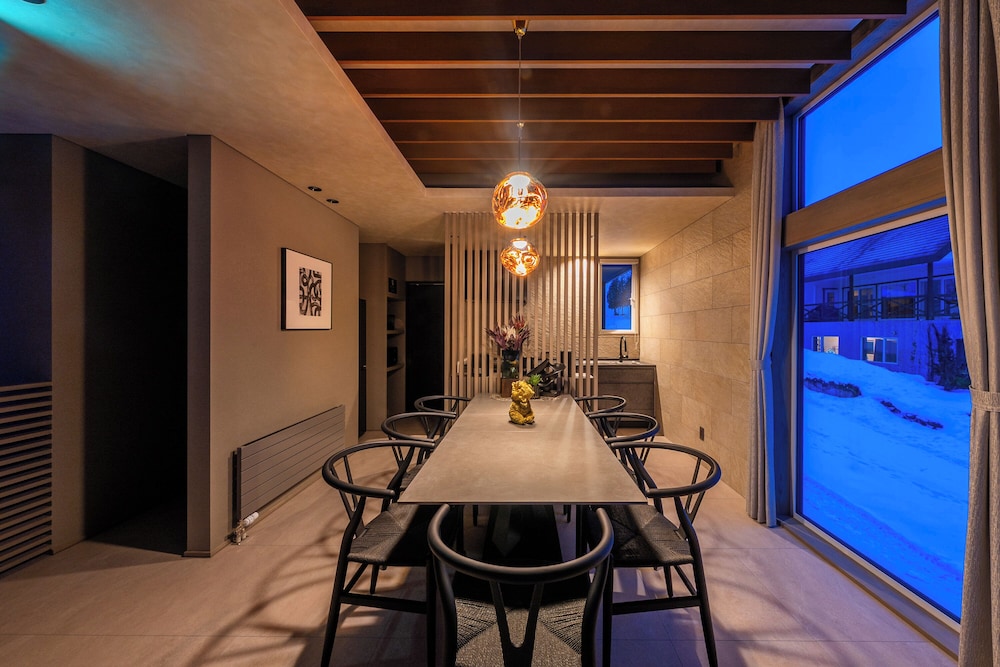 アパートメント レストラン9 | FURANO ECLAT