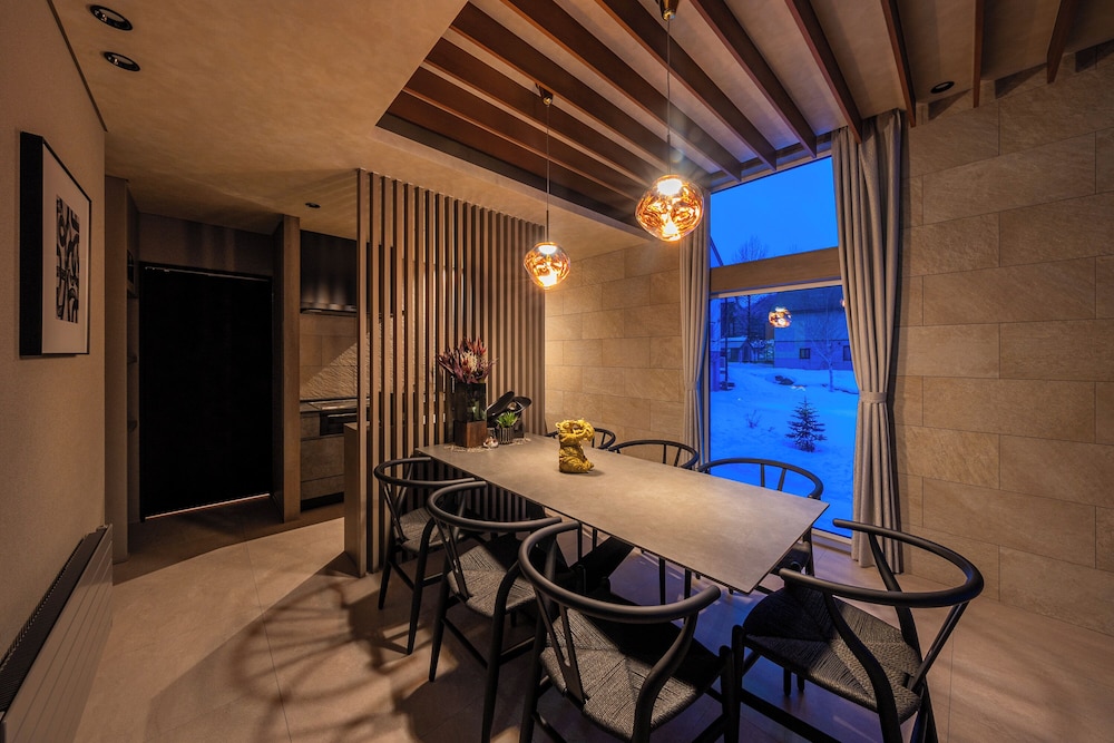 アパートメント レストラン13 | FURANO ECLAT