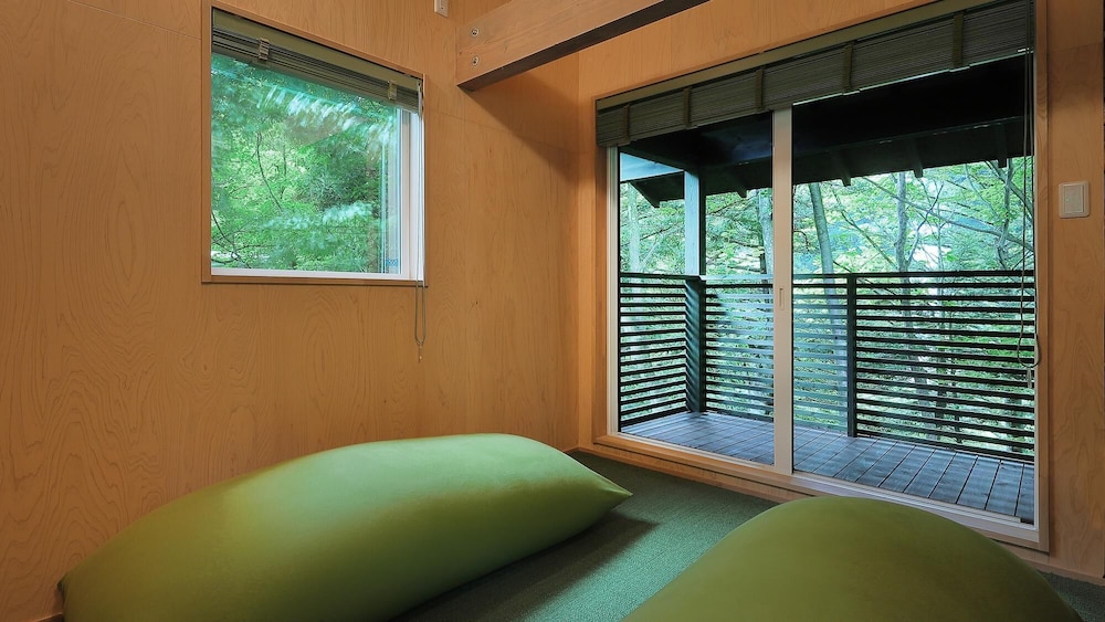 デラックス コテージ 客室3 | 温泉グランピングShimaBlue