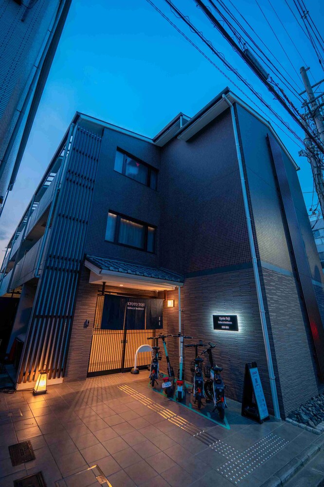 外観1 | Kyoto Toji Suites & Residence