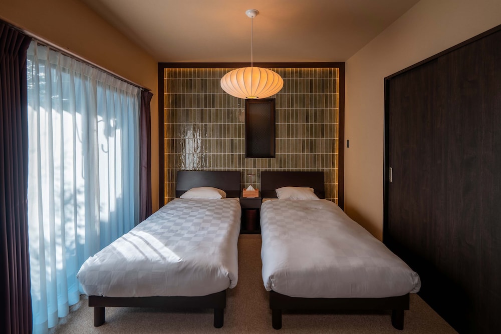 プレミアムルーム ガーデン付き 禁煙 客室2 | Kyoto Toji Suites & Residence