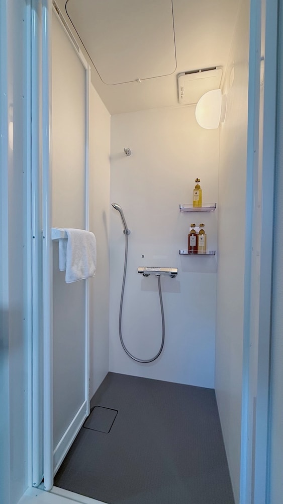 スタジオ バスルーム2 | Moat Inside Tenjin