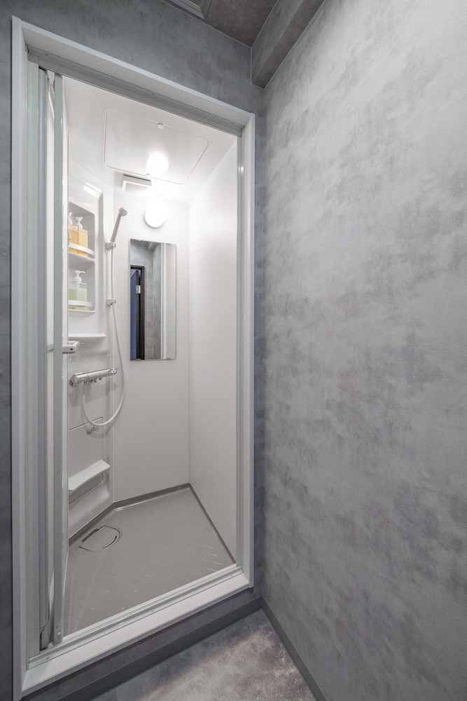 アパートメント バスルーム14 | THE HALCYON