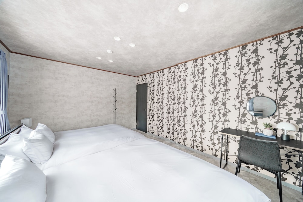 客室1 | THE HALCYON 客室1 | THE HALCYON