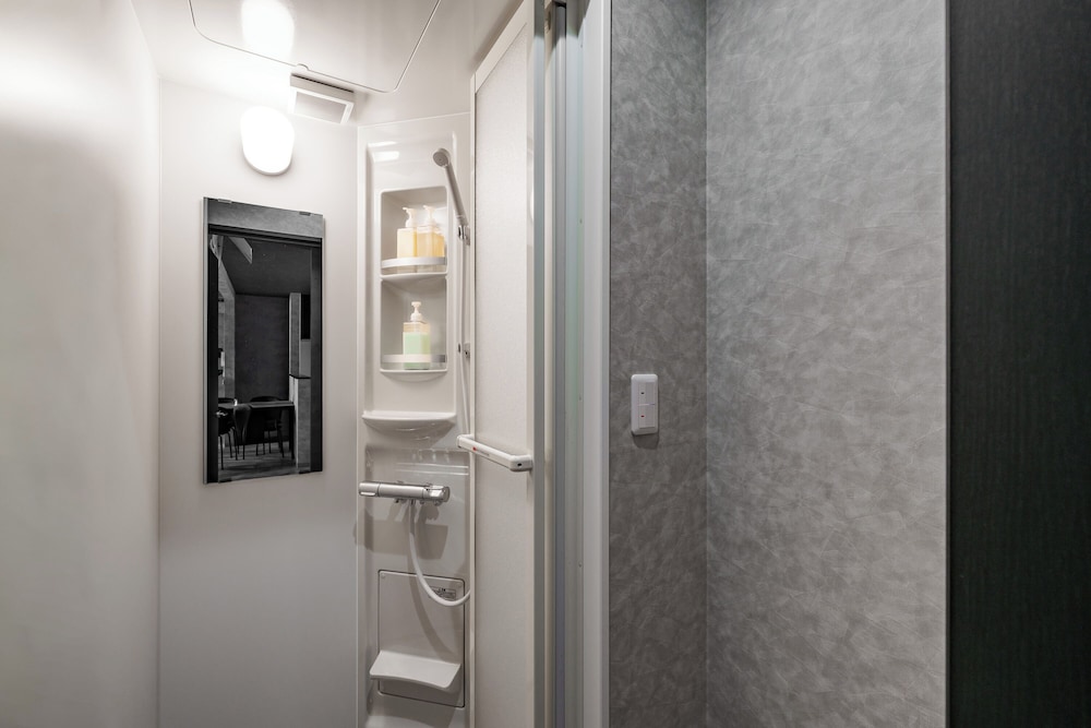 アパートメント バスルーム8 | THE HALCYON