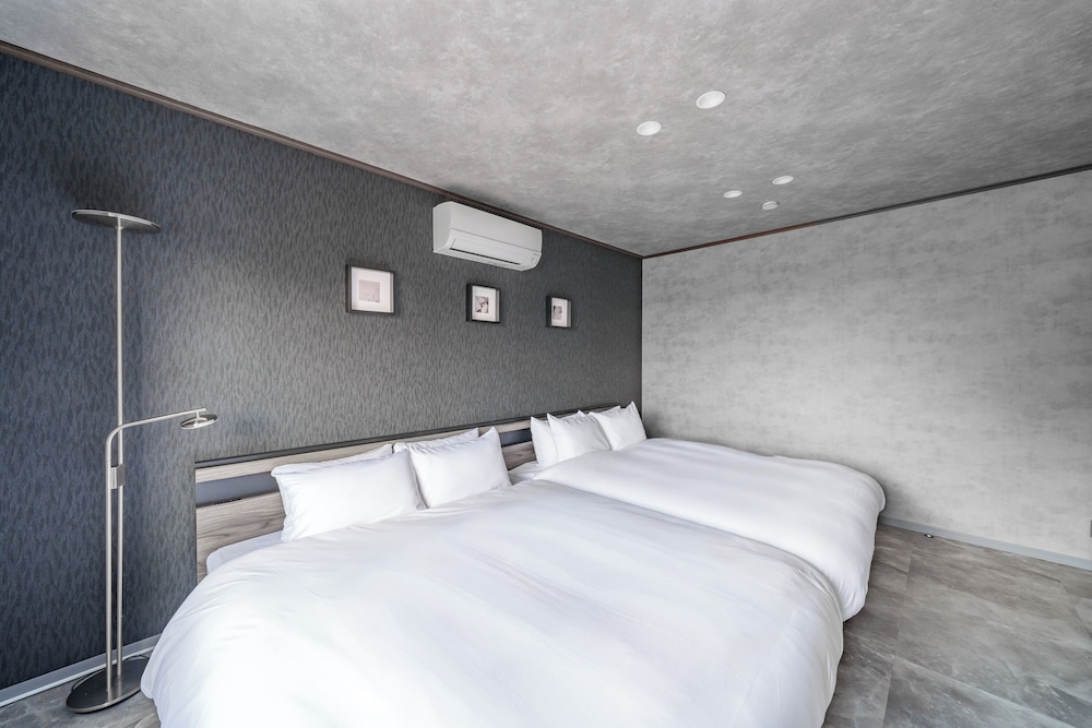 アパートメント 客室14 | THE HALCYON