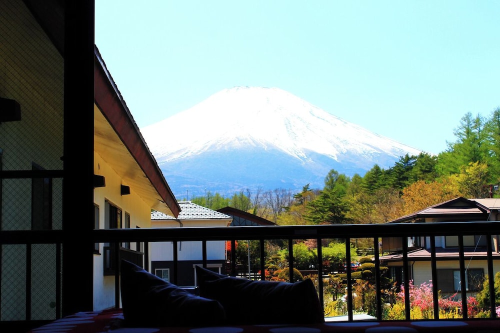 富士山を望む特別室 禁煙 客室7 | くじらのおなか