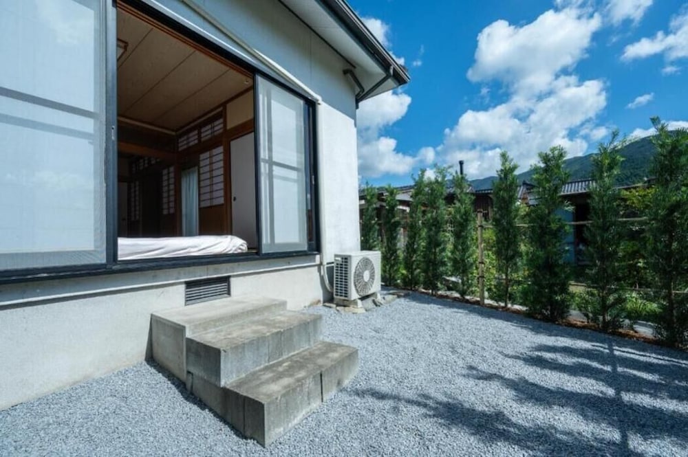 施設の敷地1 | 桜たろう紅葉じろうの都