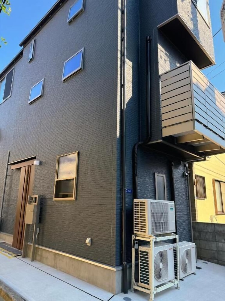 外観1 | NIKAIDO SKY INN