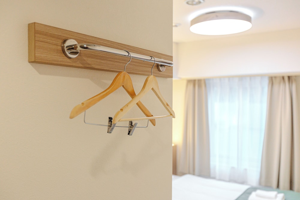 スタンダード ダブルルーム 客室2 | アメ村ガーデンホテル