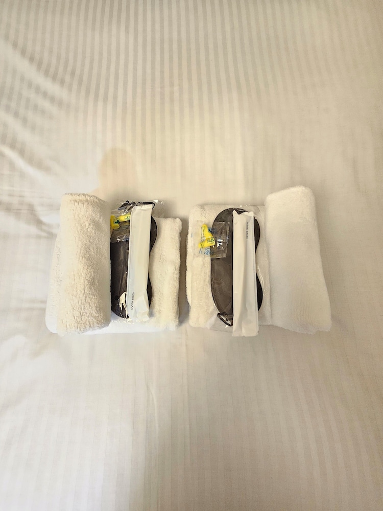 ベーシック ダブルルーム バスルーム1 | 花宿新宿