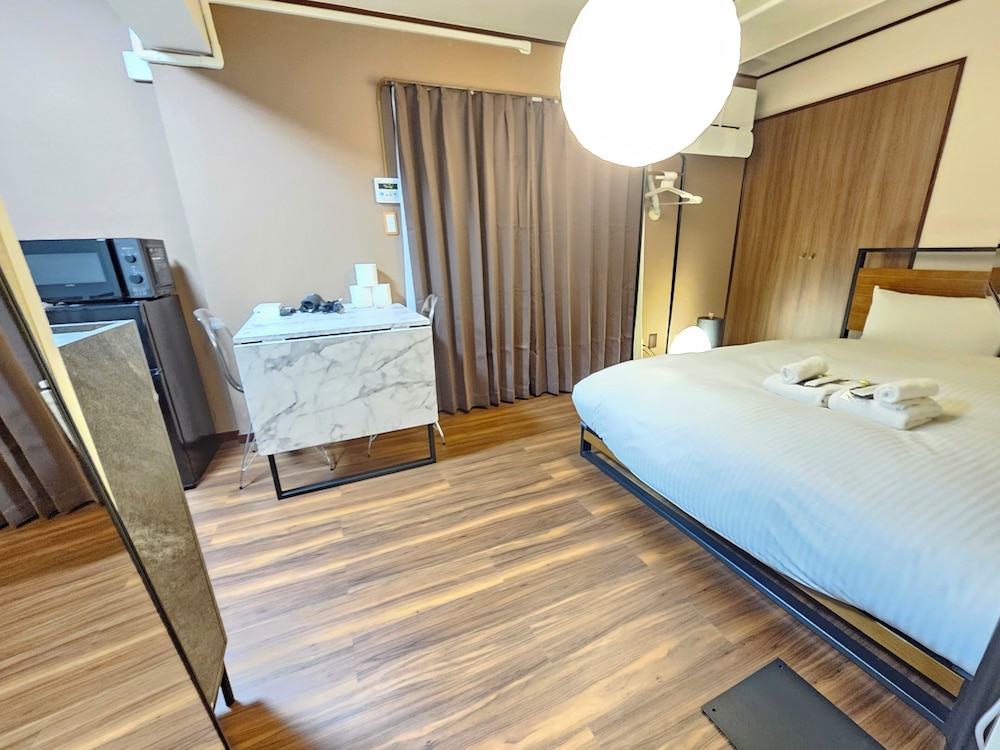 ベーシック ダブルルーム 客室3 | 花宿新宿