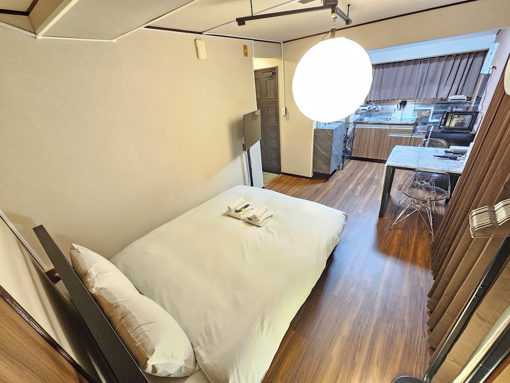 ベーシック ダブルルーム 客室8 | 花宿新宿