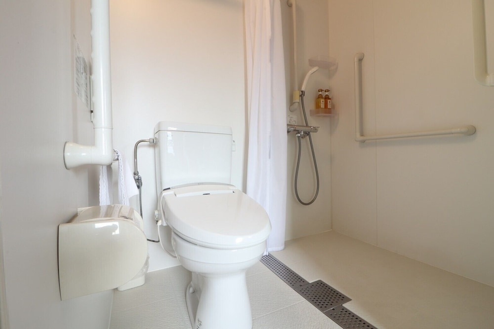 ダブルルーム バスルーム1 | ホテルクオーレ敦賀