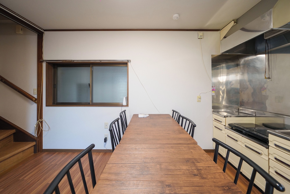 ハウス 専用キッチン1 | 東神奈川ハウス