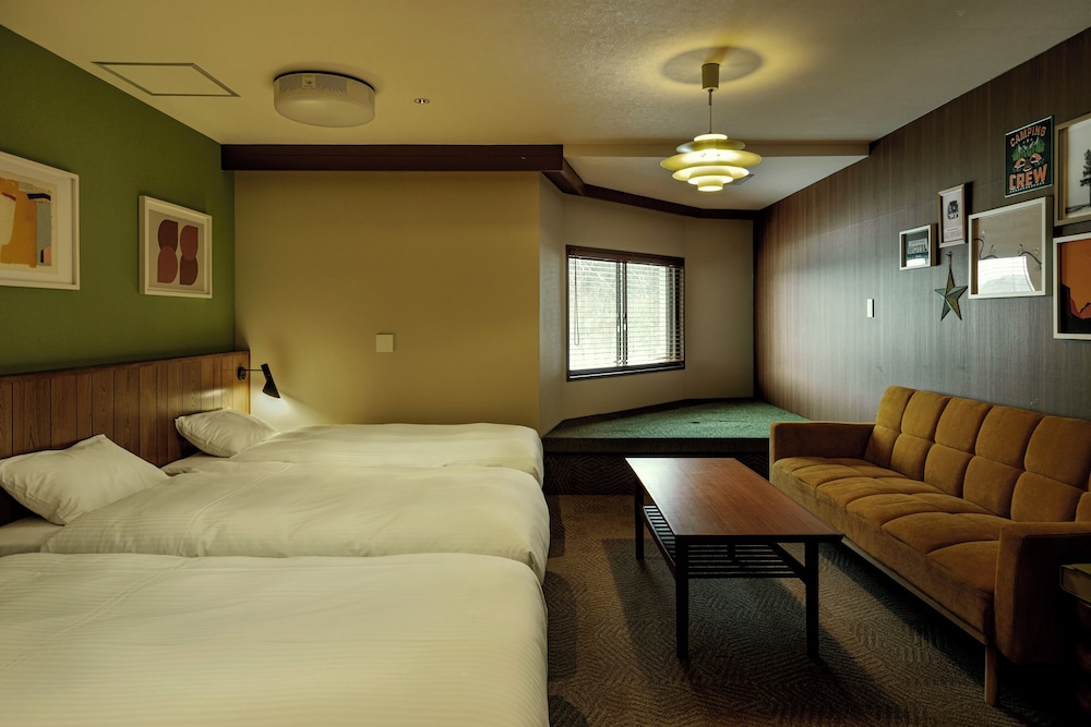 トリプルルーム 禁煙 | HOTEL ＆ SAUNA WAYPOINT｜信濃・妙高