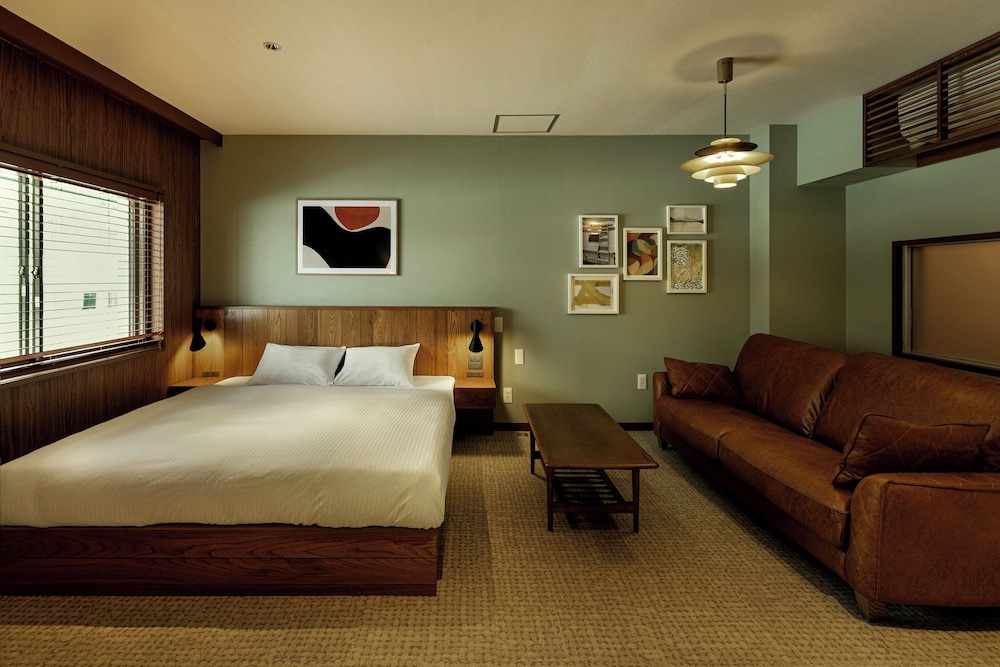 客室1 | HOTEL ＆ SAUNA WAYPOINT｜信濃・妙高