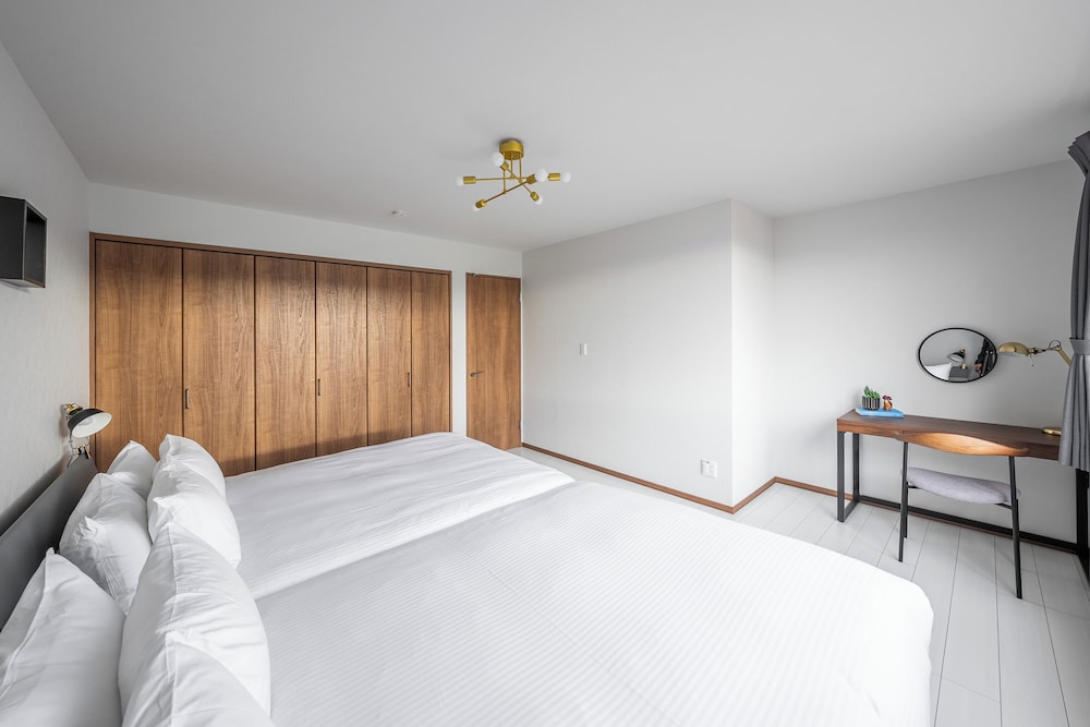 客室1 | HILLS NISEKO B