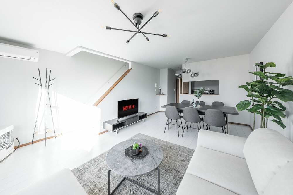 アパートメント リビング エリア3 | HILLS NISEKO C