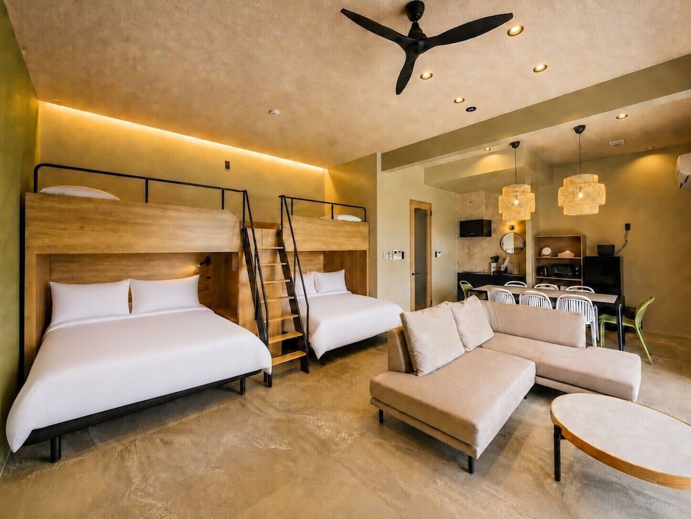コンドミニアム 禁煙 プールビュー 客室2 | ヤンバルプールコンド屋我地 by COLDIO