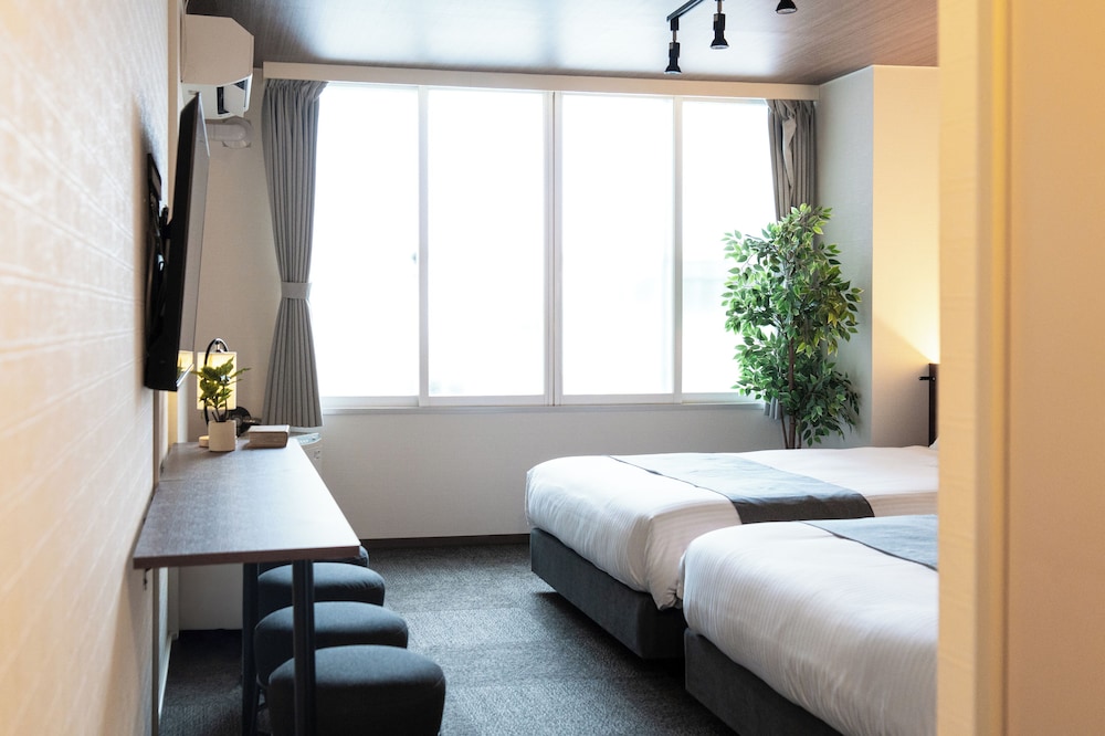ツインルーム 客室14 | Urban Stay LC12 Bankan