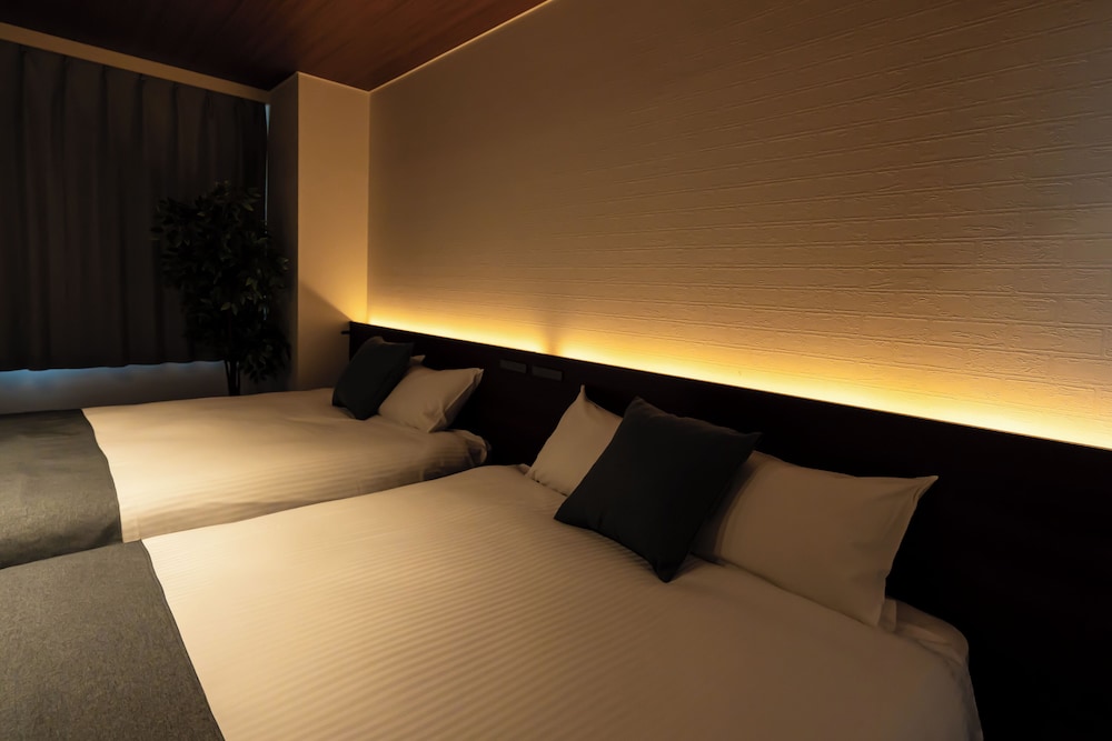 ツインルーム 客室2 | Urban Stay LC12 Bankan