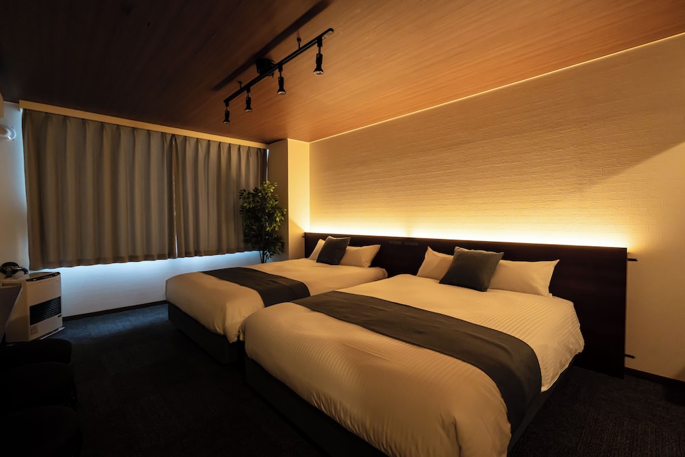 ツインルーム 客室1 | Urban Stay LC12 Bankan