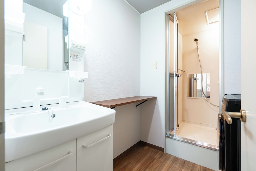 ツインルーム バスルーム4 | Urban Stay LC12 Bankan