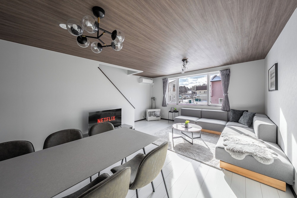 アパートメント リビング エリア0 | HILLS NISEKO E