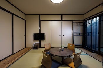 奏　東福寺南門