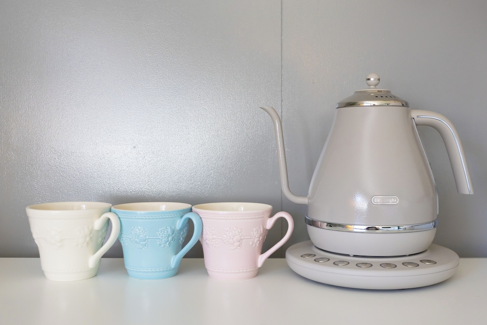 コンフォート トリプルルーム ベッド (複数台) シティビュー 客室11 | HABi-Wakaura