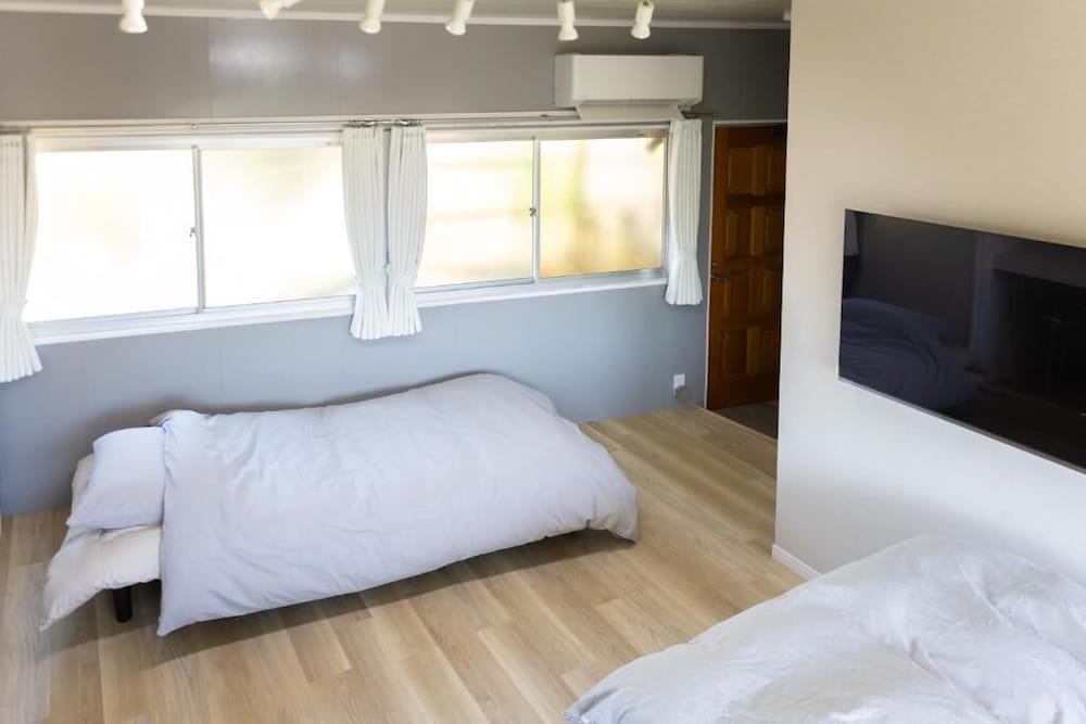 客室1 | HABi-Wakaura