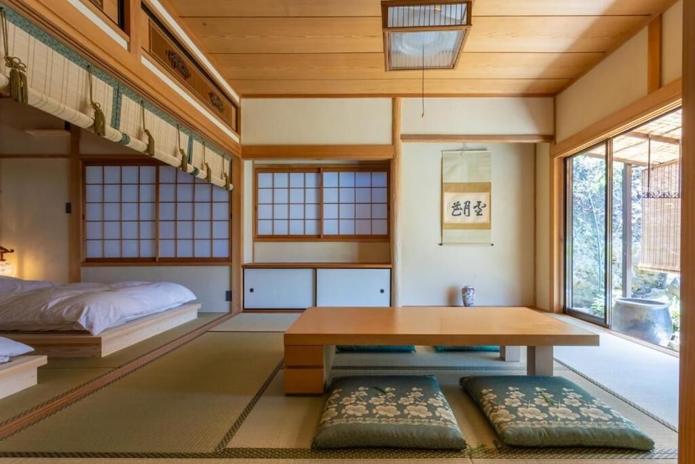 デラックス スタジオスイート 禁煙 ベイビュー 客室2 | HABi-Wakaura